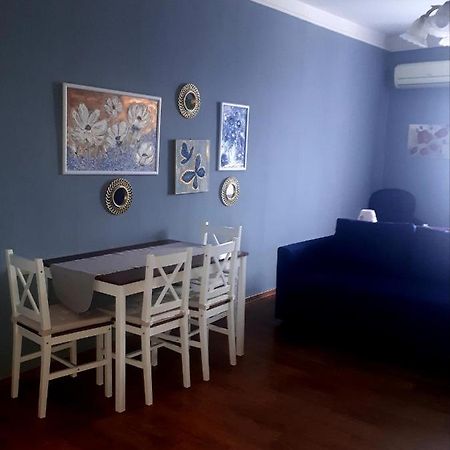 Dom Tiny Apartment Tbilisi Ngoại thất bức ảnh