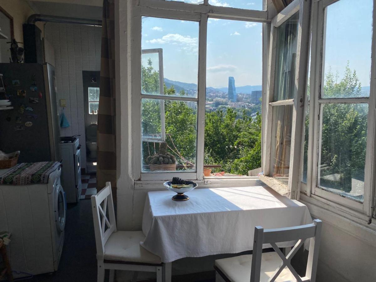 Дом Тины Apartment Tbilisi Ngoại thất bức ảnh